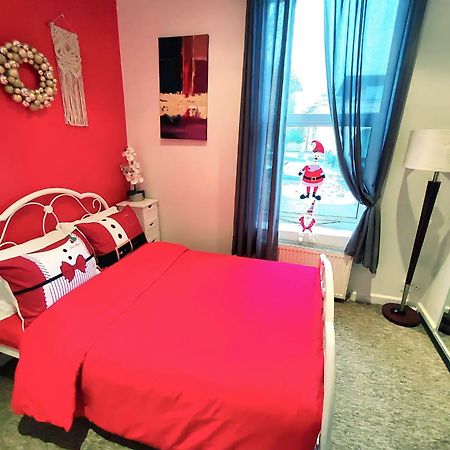 Double Room Lgbt Лондон Екстериор снимка